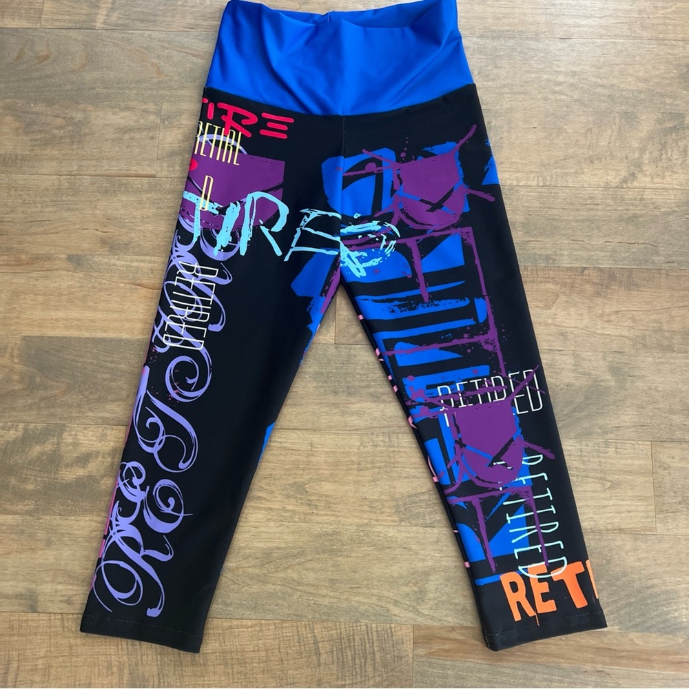 Women's Art of Wear Retired Blue & Black Graphic Active Leggings